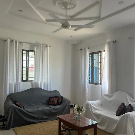 Bed and Breakfast Kwetu House Paje